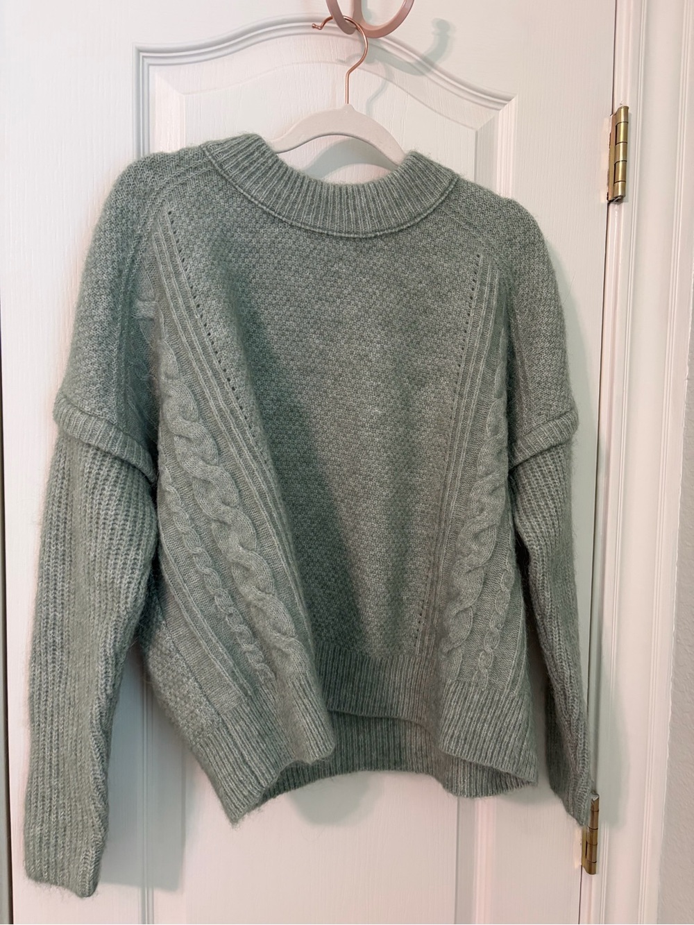 Madewell Cable Knit Women's Sweater in Sage Green